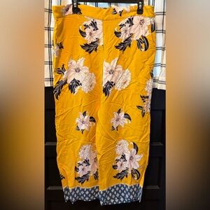 LOFT Yellow and White Floral Flowy Wide Leg Pants Size L